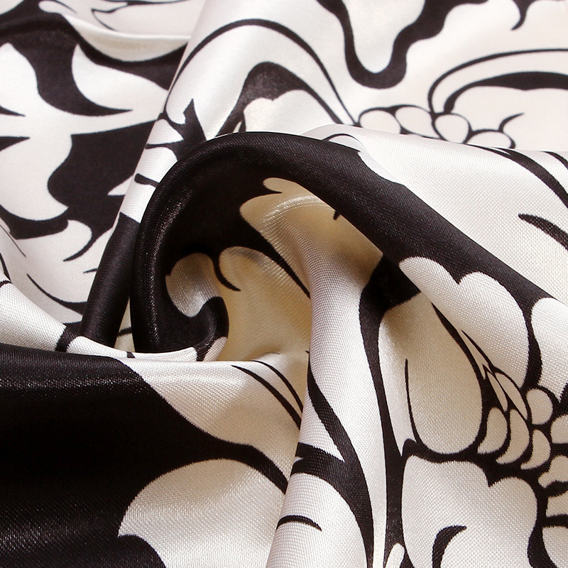 60g Weight Women's Elegant Flower Satin Printing Silk Scarves