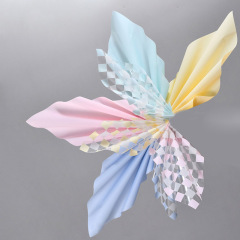 批發魔方透明格紋opp玻璃紙防水花藝鮮花包裝紙花店玫瑰花包花紙