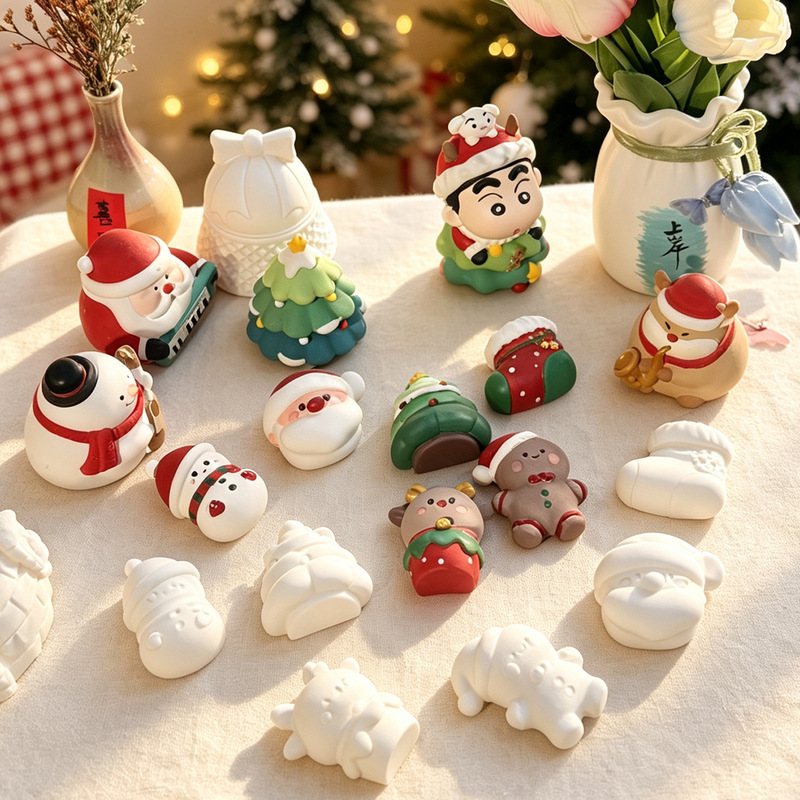 【2026 Christmas New Arrival】Cross-border Bestseller Christmas Plaster Doll Blank DIY Coloring Artwork 【2026 Christmas New Arrival】Cross-border Bestseller Christmas Plaster Doll Blank DIY Coloring Artwork