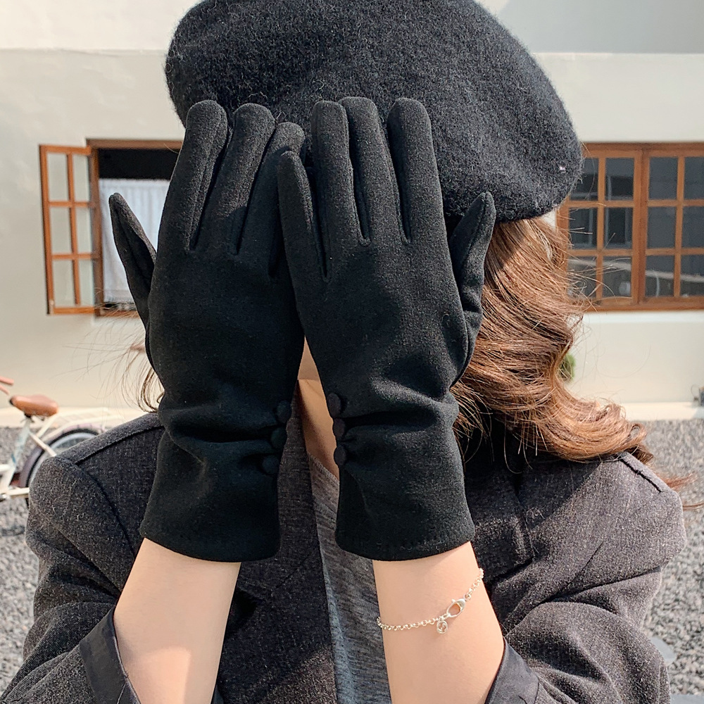 Nuevo botón de color sólido nicho de diseño guantes cálidos de otoño y invierno con guantes de moda al aire libre de dedo largo para ciclismo a prueba de frío