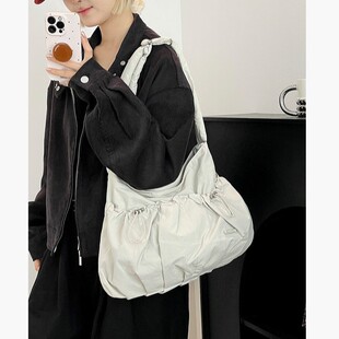 Colorful Fox�¿��n��Ůʿ���s�ٴ��ް����������e�p��ͨ��б���