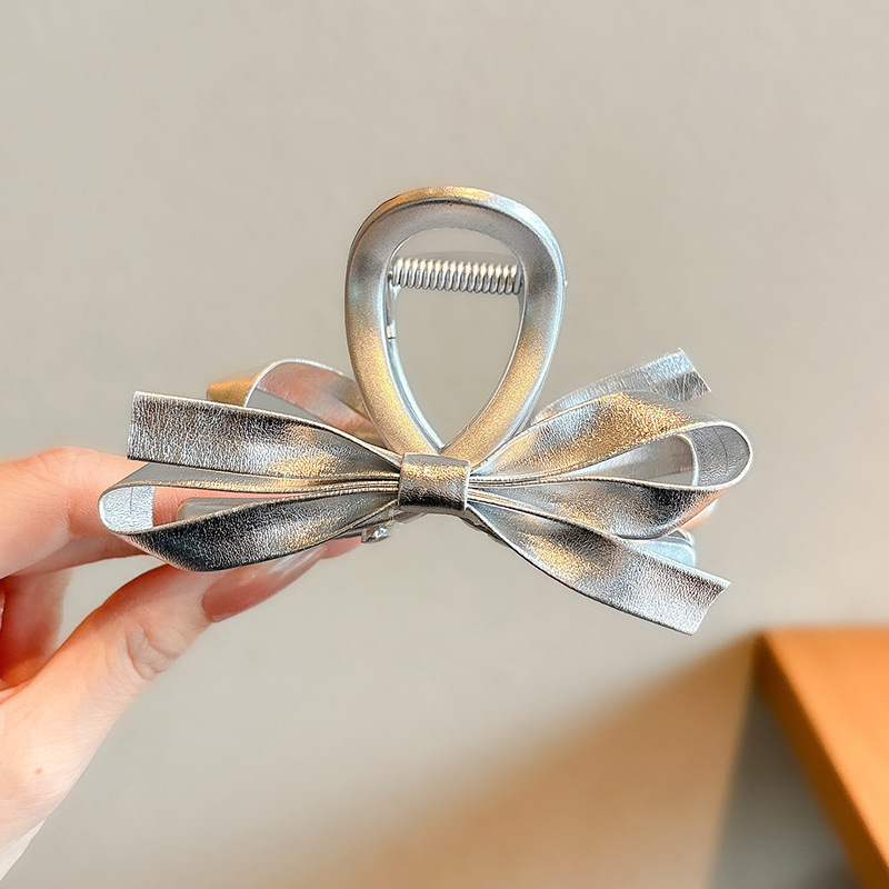 Clip de lazo negro de doble cara para mujer, accesorios para el cabello de alta gama, tocado con clip de tiburón con cabeza de princesa dulce