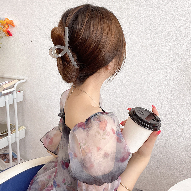 アクリルゼリーカラーの後頭部ヘアクリップ、工場直販、高級感のある軽やかな幾何学風、即納|undefined