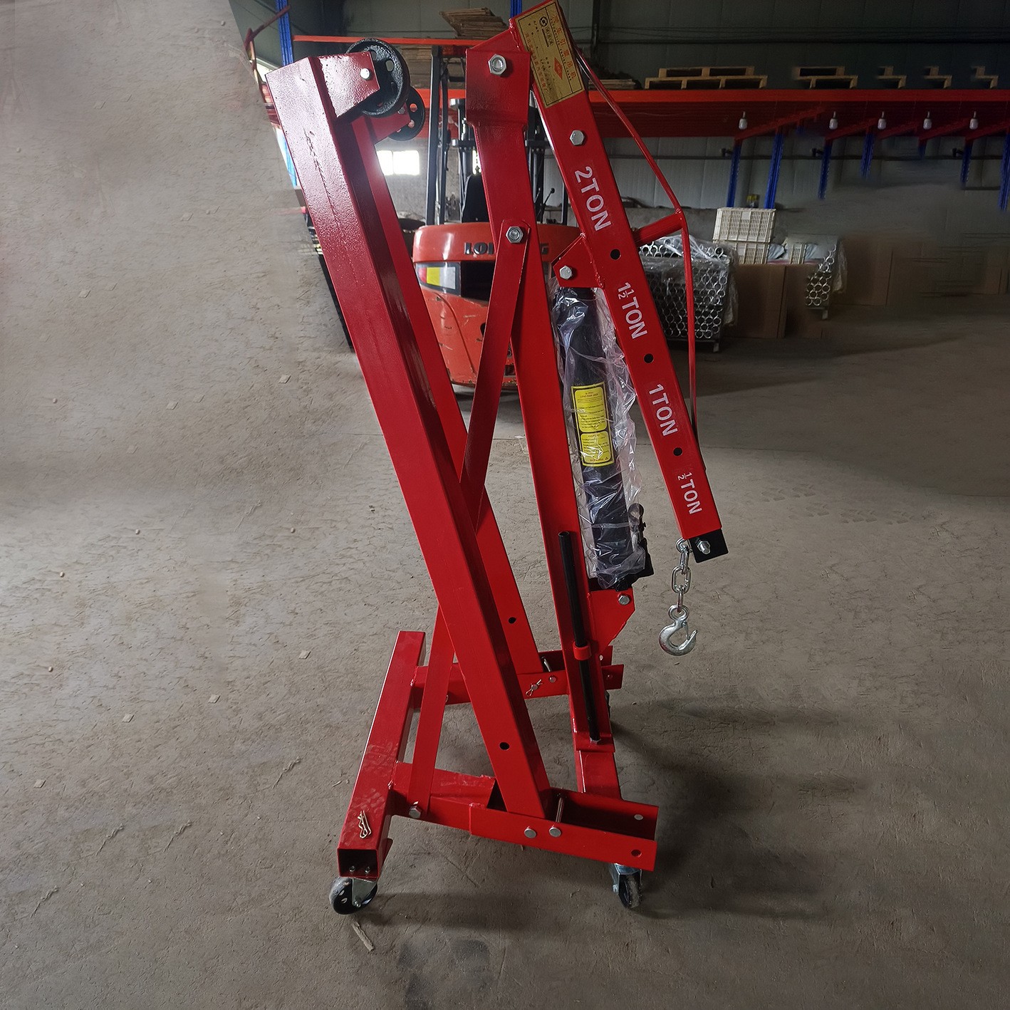 El fabricante suministra 2 toneladas de suspensión de grúa fija, grúa móvil, grúa pequeña plegable, suspensión hidráulica de motor de automóvil