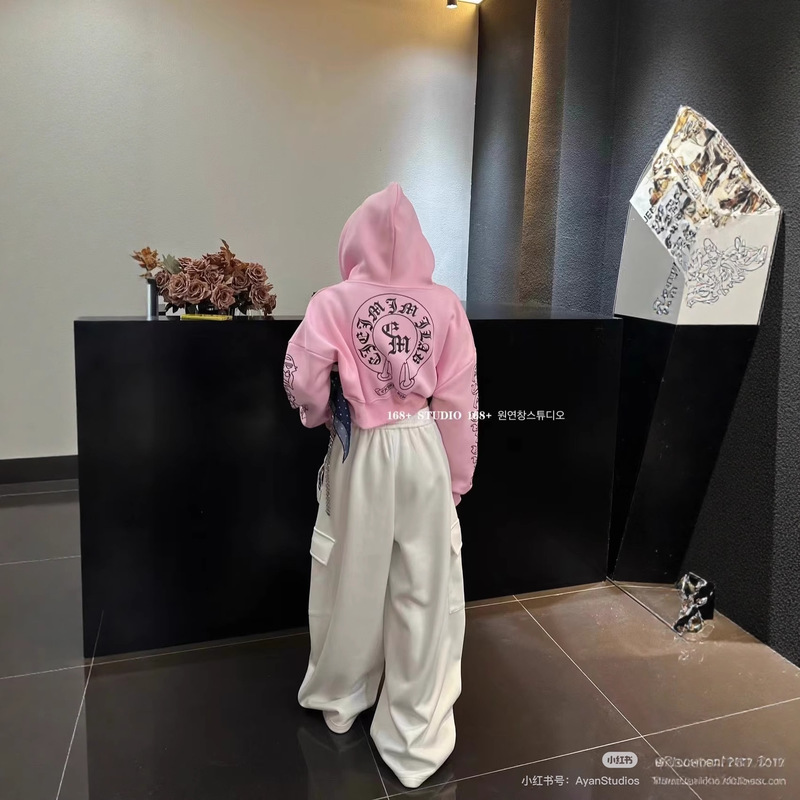 25秋冬新款美式复古梵文马蹄印花辣妹短款潮牌连帽拉链卫衣|undefined