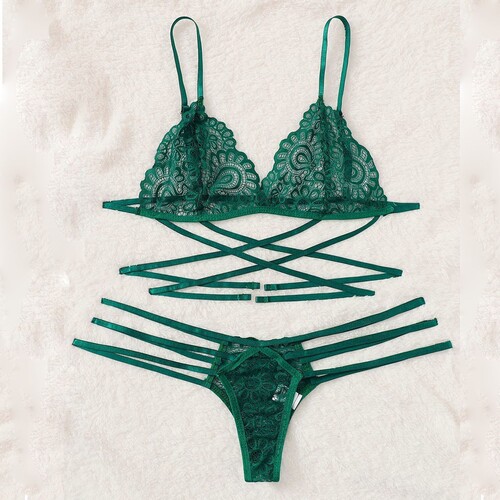 European and American hot-selling sexy lingerie three-point sexy hollow cross strap three-point suit factory direct sale