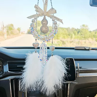Car-Mounted Luxury Internet Celebrity | Car hanging - white-strawberry-diamond-encrusted-gourd-peach-heart-colored-diamond-feather