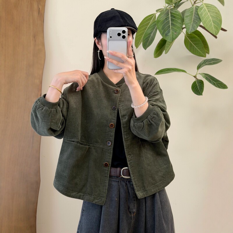 2026 Autumn New Vintage Loose Baseball Collar Lined Corduroy Short Jacket for Women