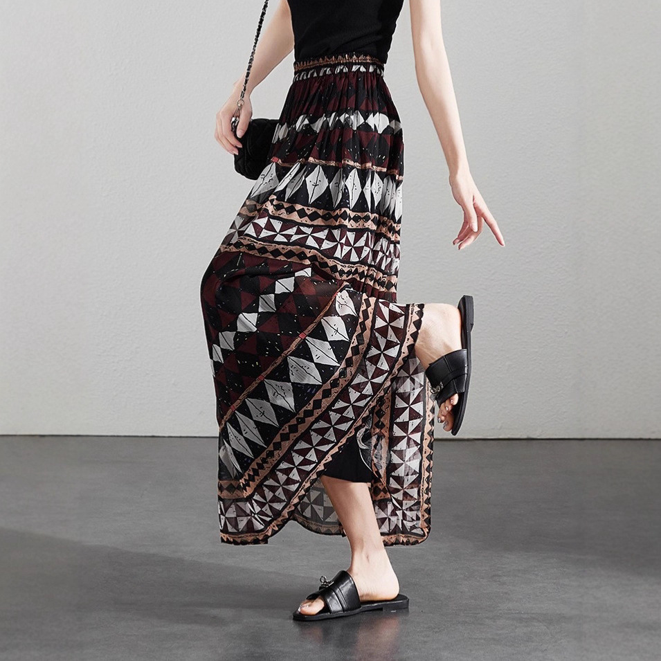 专柜品质2025夏新款波西米亚风印花半身裙时尚显瘦中长款a字伞裙