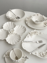 8WTI欧式浮雕手捏花朵碗盘杯子餐具套装家居下午茶陶瓷