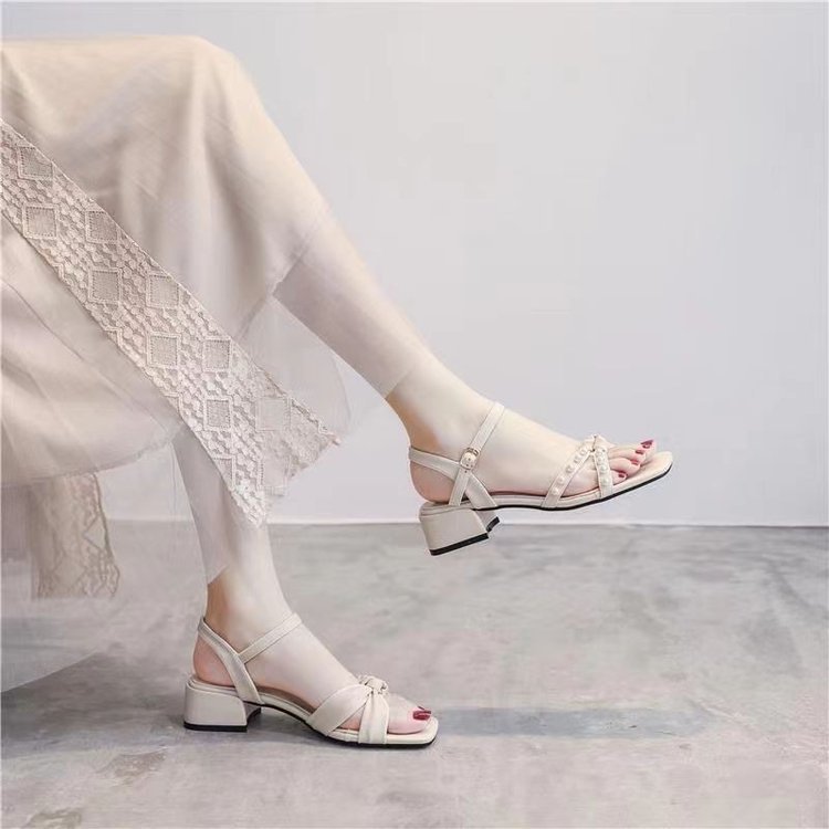 Sandalias de Mujer 2024, Nuevas, Versátiles, de Verano, Totalmente Blancas, Tacón Bajo, Tacón Cuadrado, Tacón Plano, Punta Abierta, Peep Toe