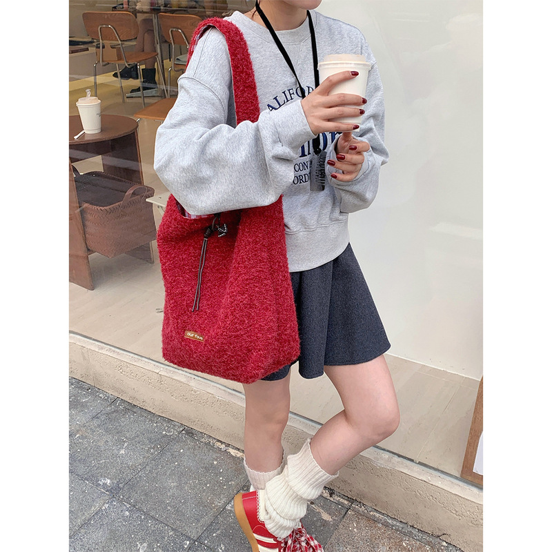 Ankora Red Mao Mao Bag Autumn and Winter New Soft Waxy Plush Bucket Bag Single Shoulder Crossbody Bag Large Capacity Double-sided Cloth Bag