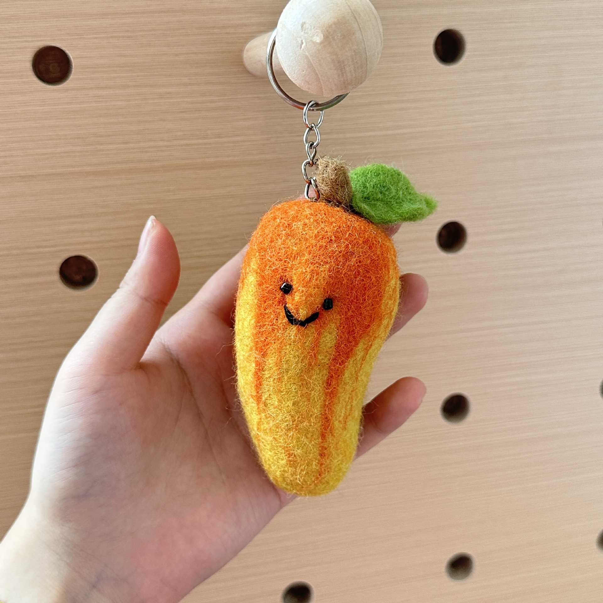100g Weight Bag Pendant, Keychain Classification 1 Piece Quantity Holiday, Daily Occasion wool felt Material Fruit, Vegetable Pattern Cute Style 1 Piece Cute Fruit Vegetable Wool Felt Bag Pendant Keychain 33