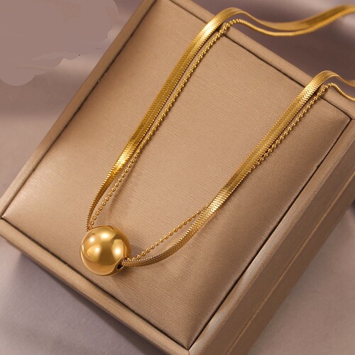 Titanium steel new unique double-layer transfer ball light luxury necklace golden temperament high-end clavicle chain bestie female necklace