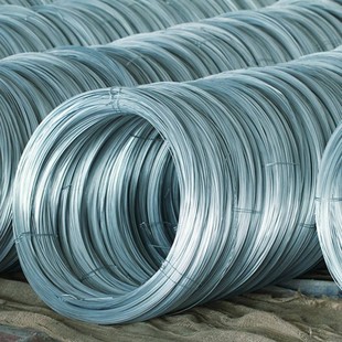 Electro-galvanized iron wire anti-rust packaging site iron wire greenhouse grape rack cold drawing annealing black process iron wire