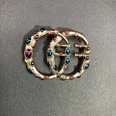 Yaxa sancaqları, Multifunctional Brooch Accessory for Women - antique-gold-enamel-gg-brooch