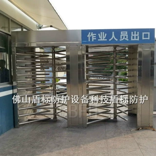 定制全高立式旋转栅单向通道滚闸机烟台客运车站出站口梳状单向门