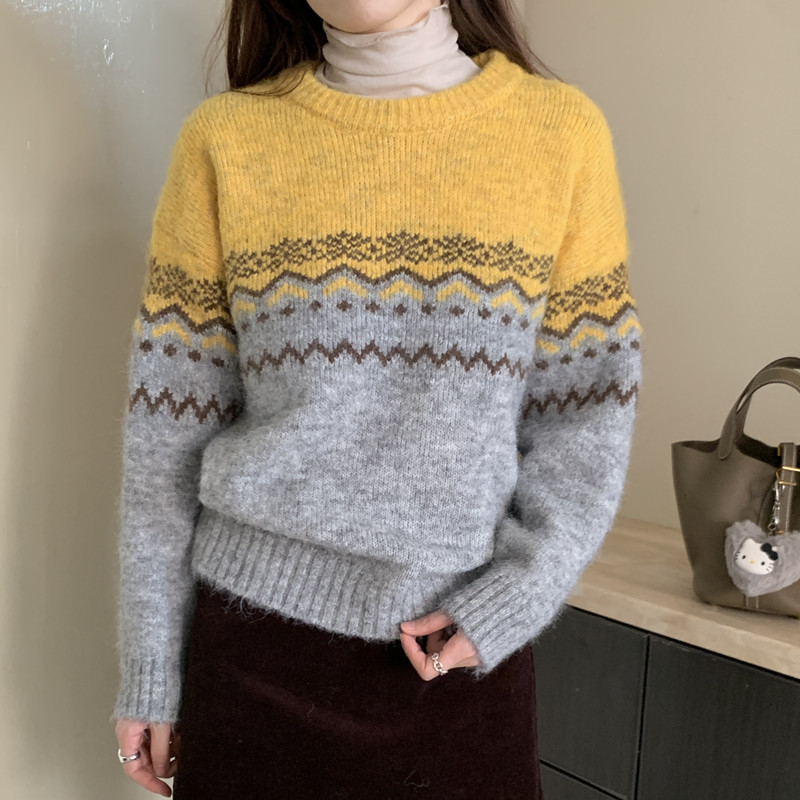in stock Real Shot Retro Lazy Fairland Contrast Ski Sweater Long Sleeve Sweater Top 2 Colors in stock Real Shot Retro Lazy Fairland Contrast Ski Sweater Long Sleeve Sweater Top 2 Colors