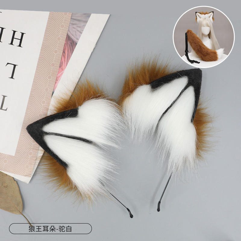 Rey lobo oreja-camello blanco