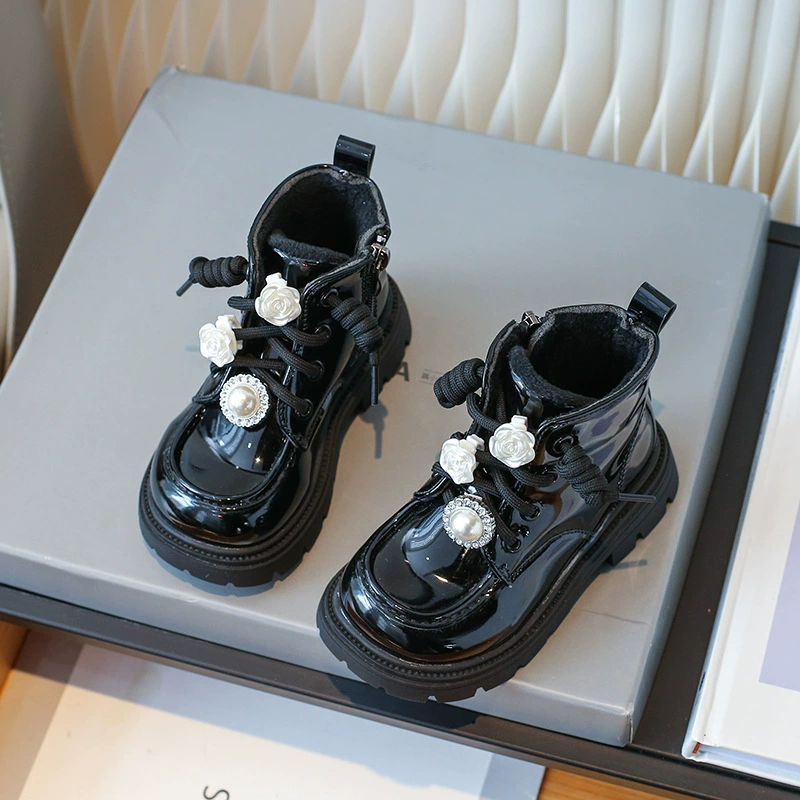 Низкие ботинки (Martens) для девушек — утепленные ботинки на молнии по щиколотке, декоративная цепочка, размеры 14.5–21.6 см / 23–35
