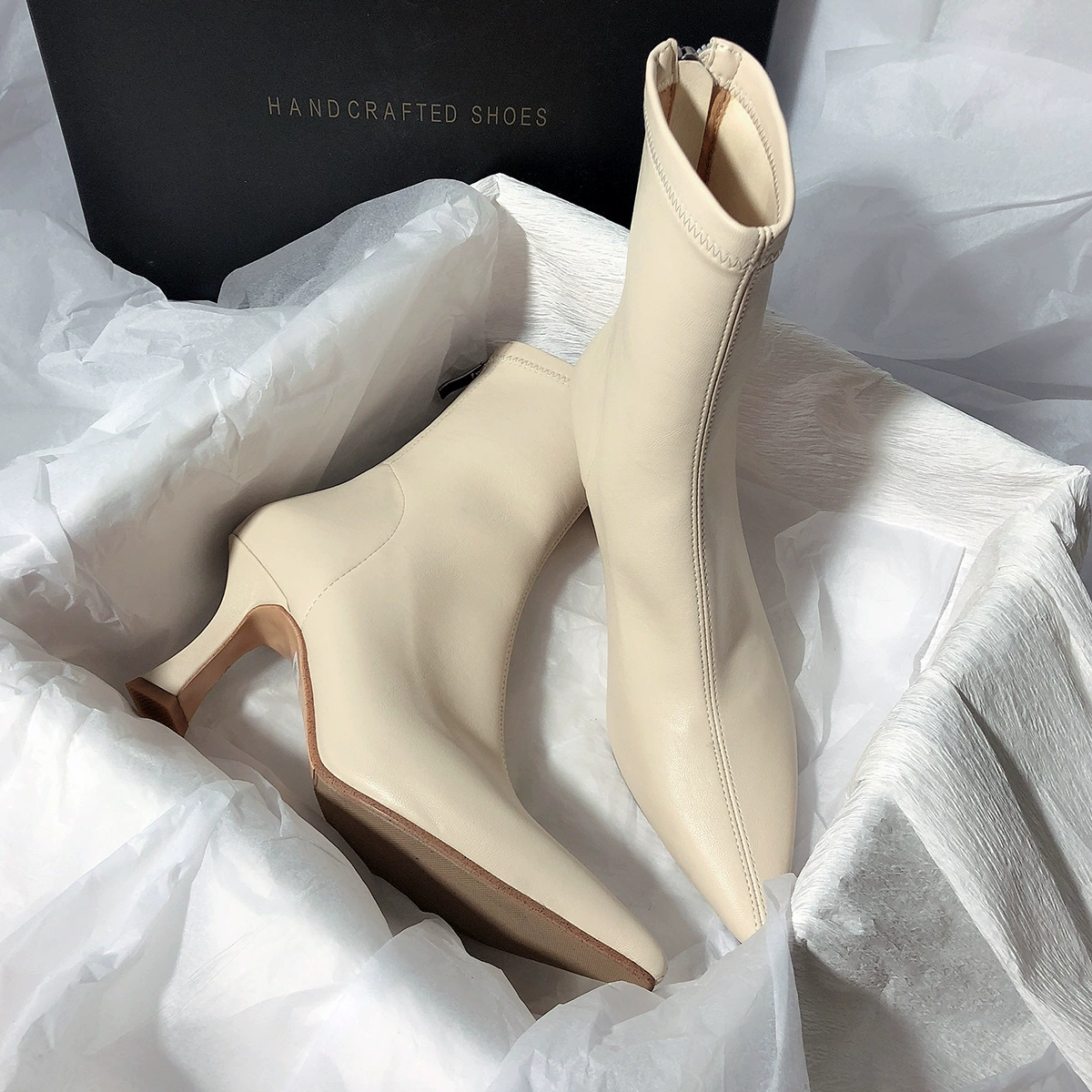 Новинка 2024, темпераментные узкие ботинки на высоком каблуке, простые эластичные ботинки на шпильке, универсальные короткие ботинки в корейском стиле для женщин