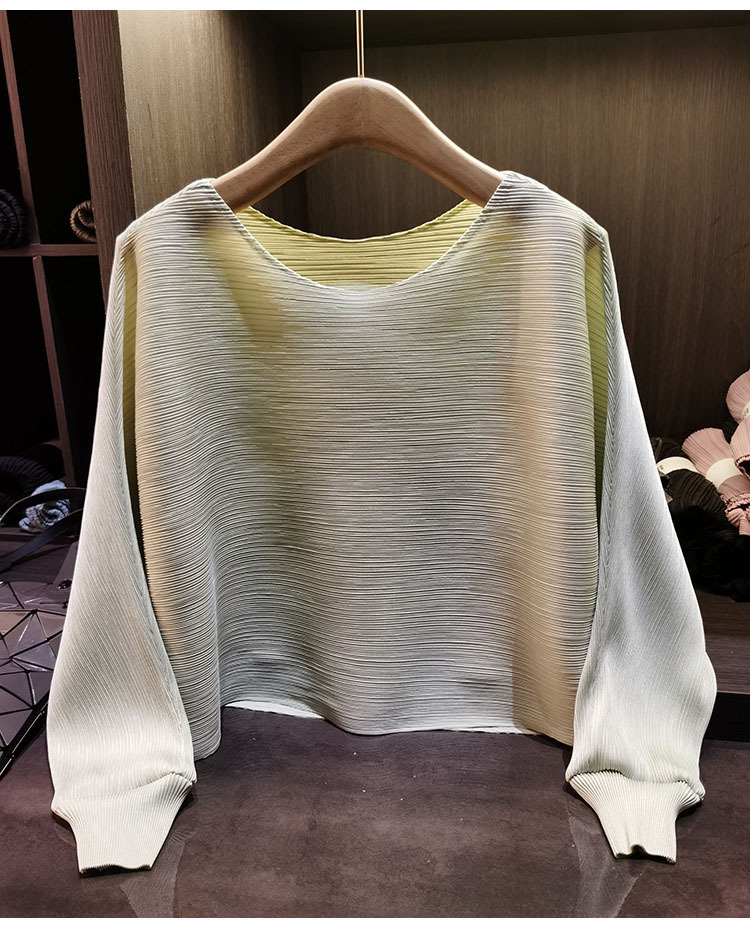Bộ hai mảnh tay dơi xếp ly phối váy xẻ tà cạp chun — Hồng (váy nửa thân), Xanh nhạt (bộ), Xanh nhạt (váy nửa thân), Xanh nhạt (áo) chi tiết 11