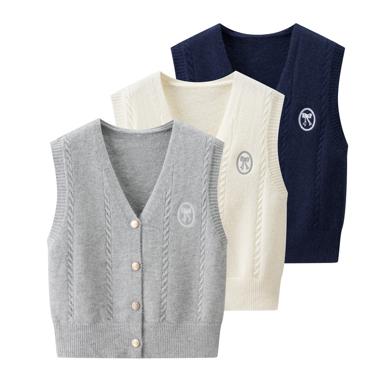 2025 New Autum Preppy Style V Neck Knitted Vest Vest for Women Autum Layered Cardigan Top