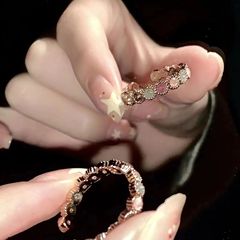 色とりどりの碧璽の虹の指輪insの指輪の小さい大衆の学生は高級なお嬢さんの手を設計して人差し指を調節します。