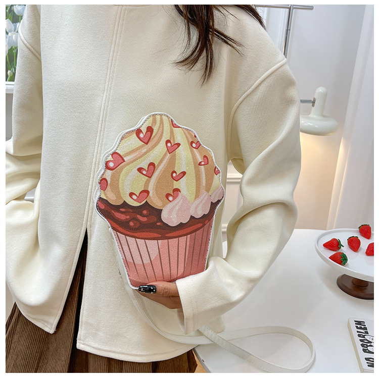 Women's Small Pu Leather Heart Shape Cake Bow Knot Cute Zipper Circle Bag display picture 11