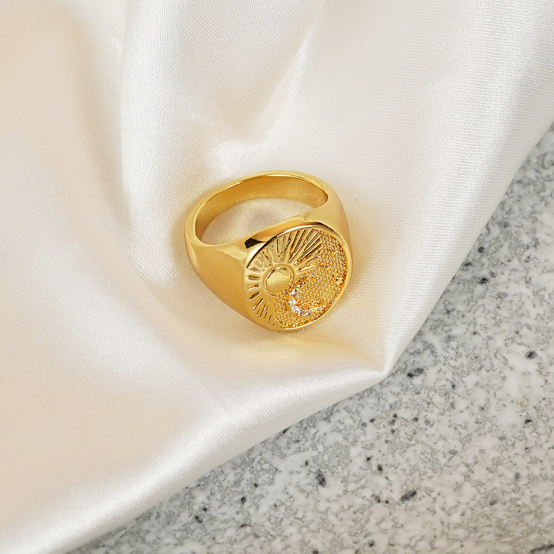 french-brass-gold-plated-design-sense-simple-temperament-ring-sun-god-moon-atmosphere-ring french-brass-gold-plated-design-sense-simple-temperament-ring-sun-god-moon-atmosphere-ring