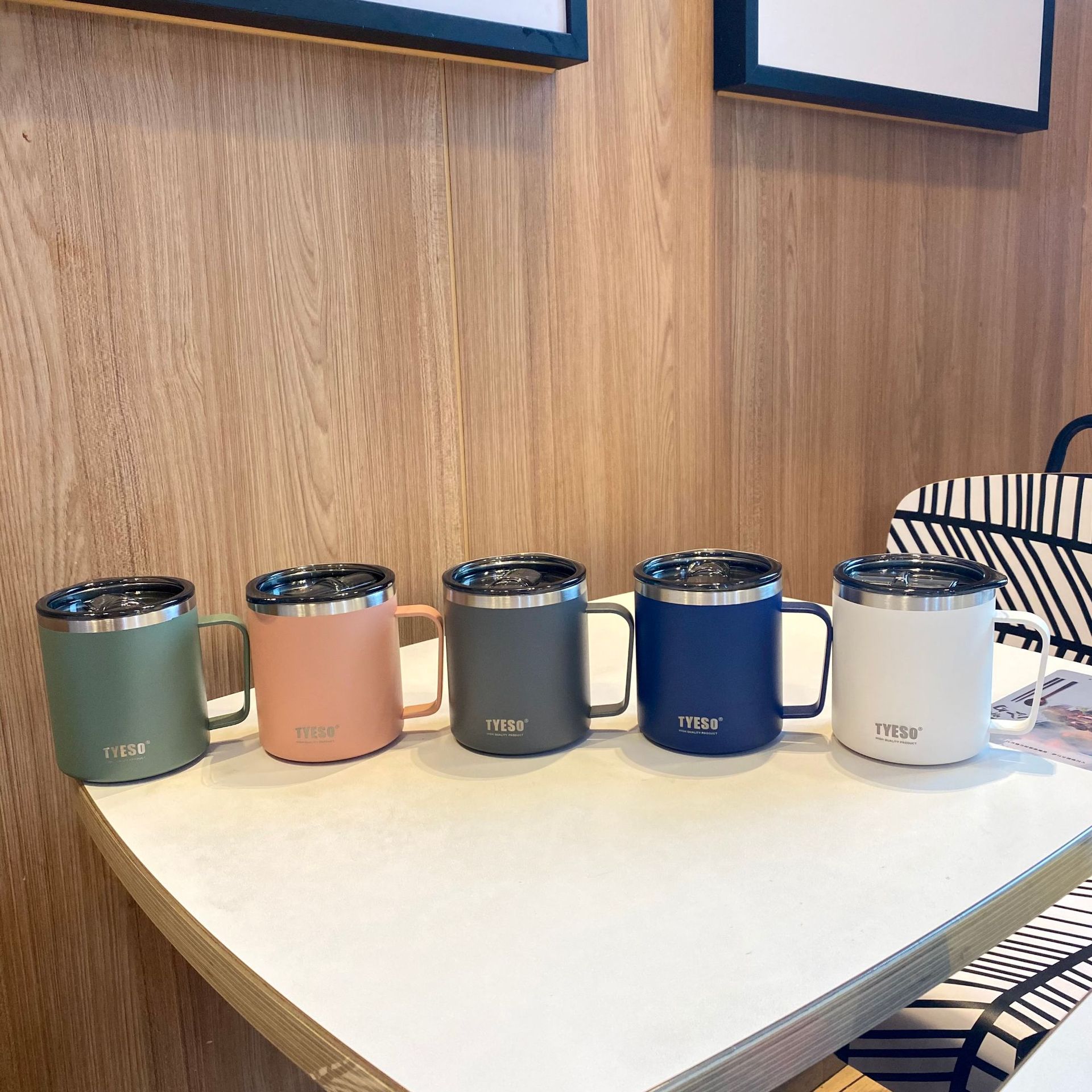 Taza de vacío de acero inoxidable con mango