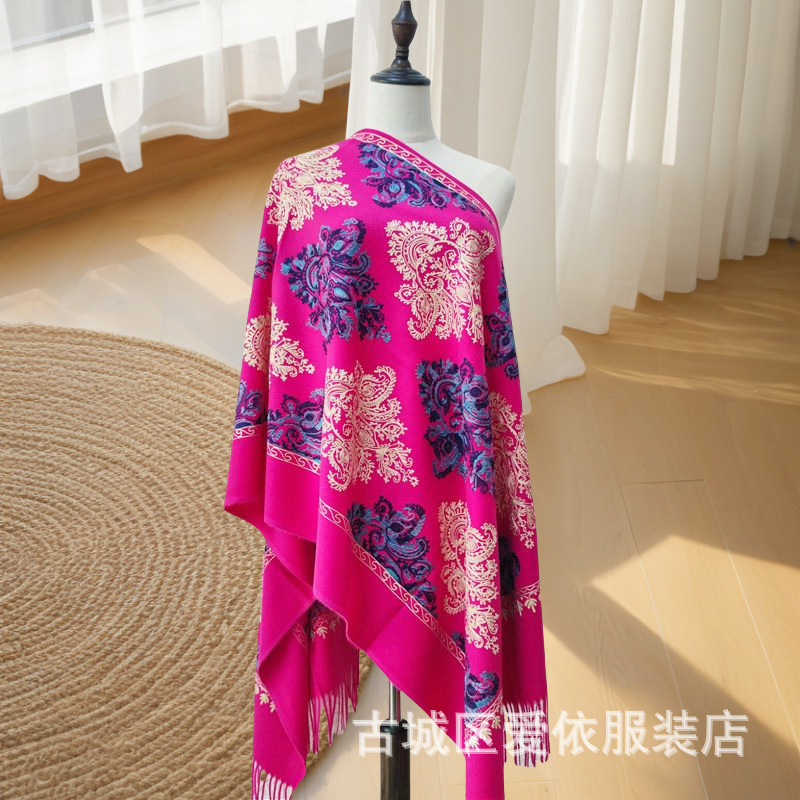 2024秋冬モデルはカシミヤ刺繍マフラーの女性民族風ストールに似せて、フリンジカシミヤ保温新疆マフラーを厚くした|undefined