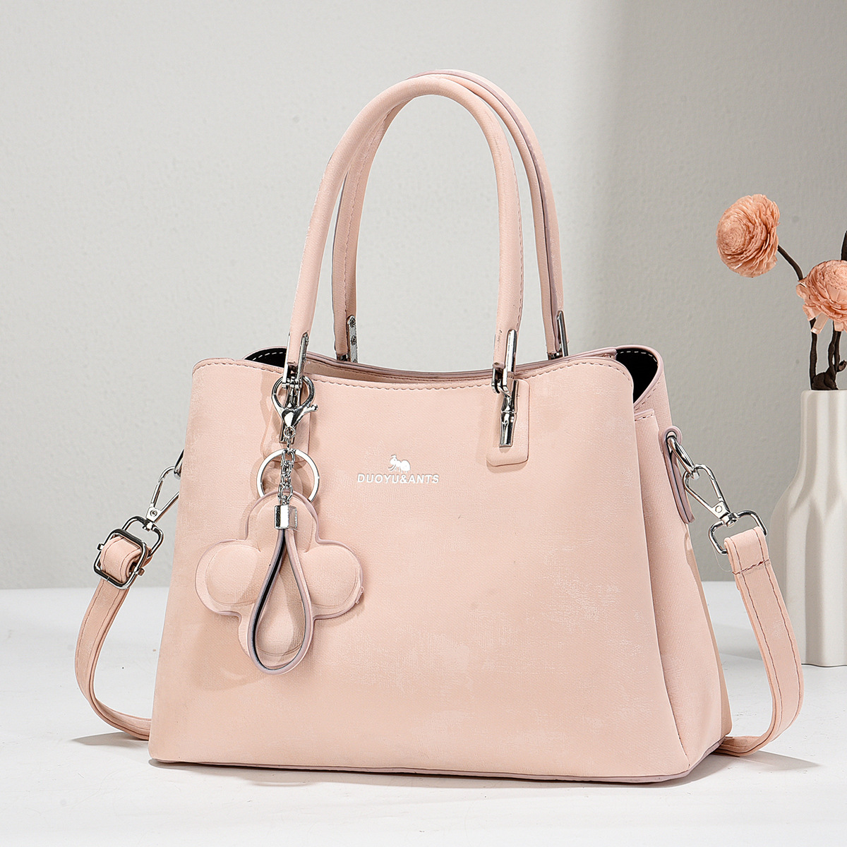 Bolso femenino transfronterizo 2025 nuevo estilo de moda europea y americana retro bolso de mensajero de hombro al por mayor