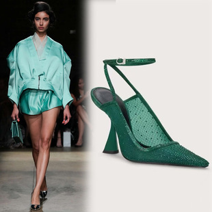 �����Ըм��^�\�ھW��ˮ荼��߸���O����Ь�����Y����a���^ŮЬ