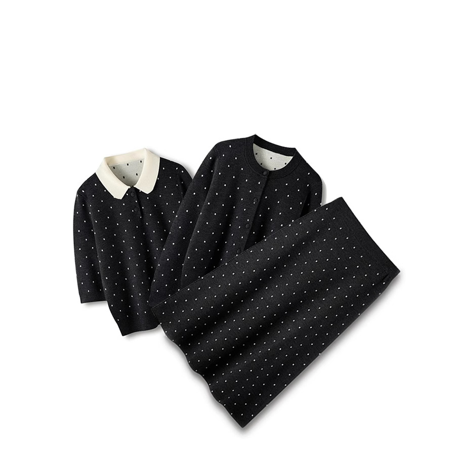 Chic GraceChic GraceChic GraceChic German Yangzi Yarn With Hanging Tag Xiaohe Fine Wool Polka Dot Round Neck Cardigan Polo Collar Sleeve Half_voghion.com