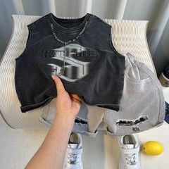 子供ベストスーツ男の子夏 2025 新しいハンサムベビー夏 Tシャツ男の子さわやか薄手ノースリーブ