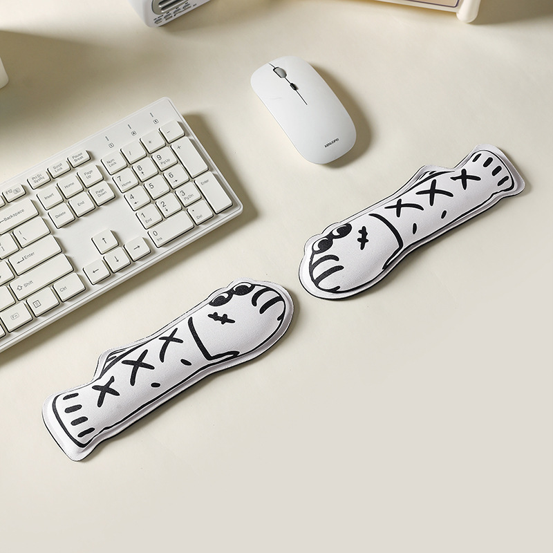 Alfombrillas de ratón transfronterizas, divertidas y variadas, reposamuñecas, alfombrillas de ratón de alta calidad con formas especiales, alfombrillas de ratón de dibujos animados para hombres y mujeres