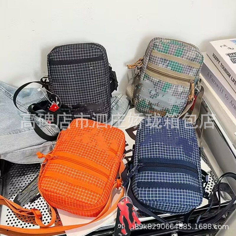 Sup New Small Checkered 3m Reflective Student Couple Small Crossbody Bag 2026 Internet Celebrity New Fashion Shoulder Bag Wholesale