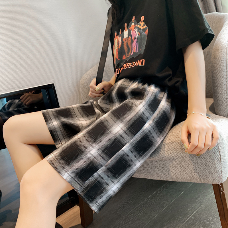 945 Welfare Plaid Shorts for Women in Summer Loose Student Straight Five-Point Wide-Leg New Casual Mid-Pants Hong Kong Style