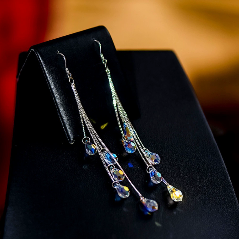 Fashionable long earrings with tassels, wholesale