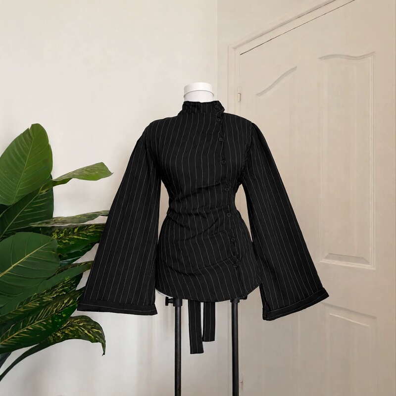 New Chinese-style vertical striped, artistic, and fitted long-sleeved shirt for women, featuring a stand-up collar, flared sleeves, and tie details, perfect for everyday wear