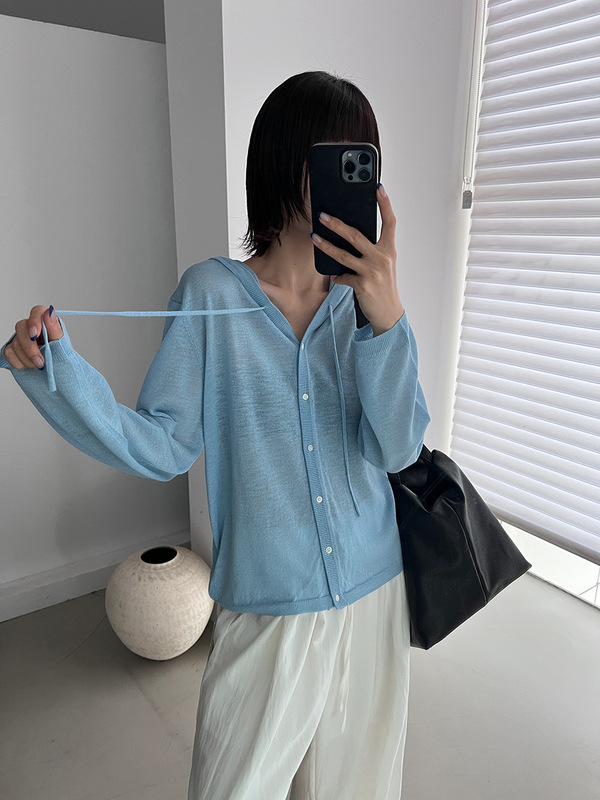 MMC DITIONアイスニットのカーディガン女性の夏の新型の薄い通気性の怠惰な風の帽子の長袖の日焼け止めのブラウス|undefined
