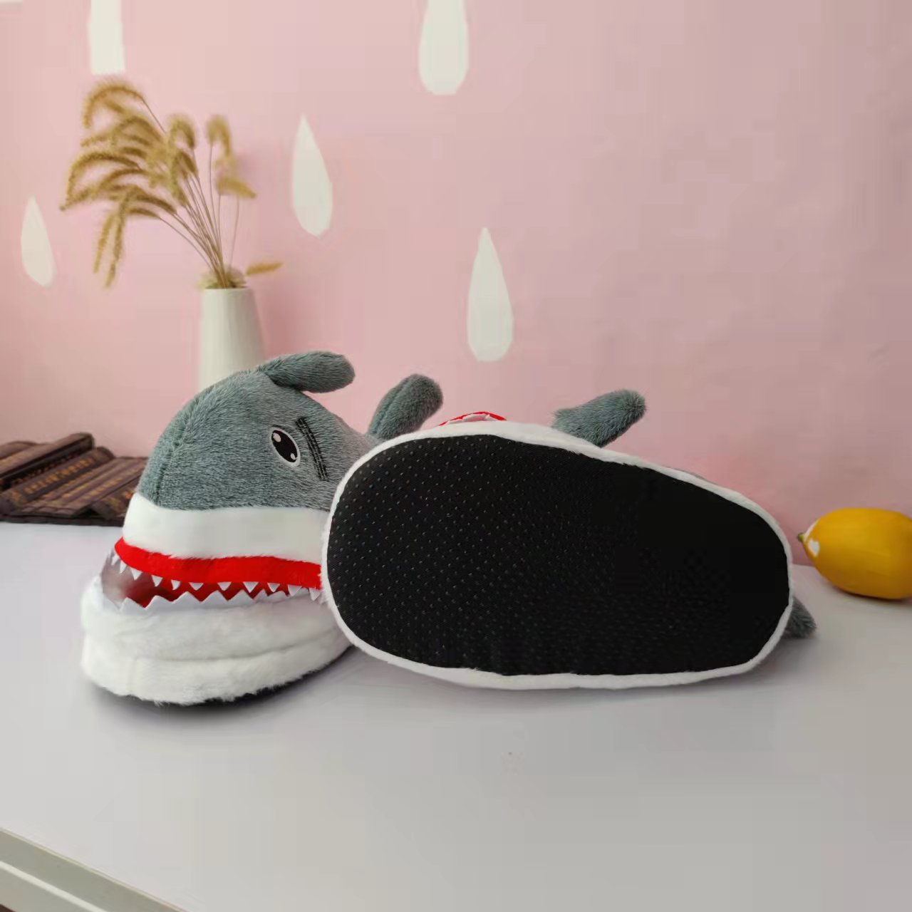 Pantofole di peluche con testa di squalo, suola spessa, 3D, per interni, calde, casa, cartone animato, scarpe di cotone_voghion.com