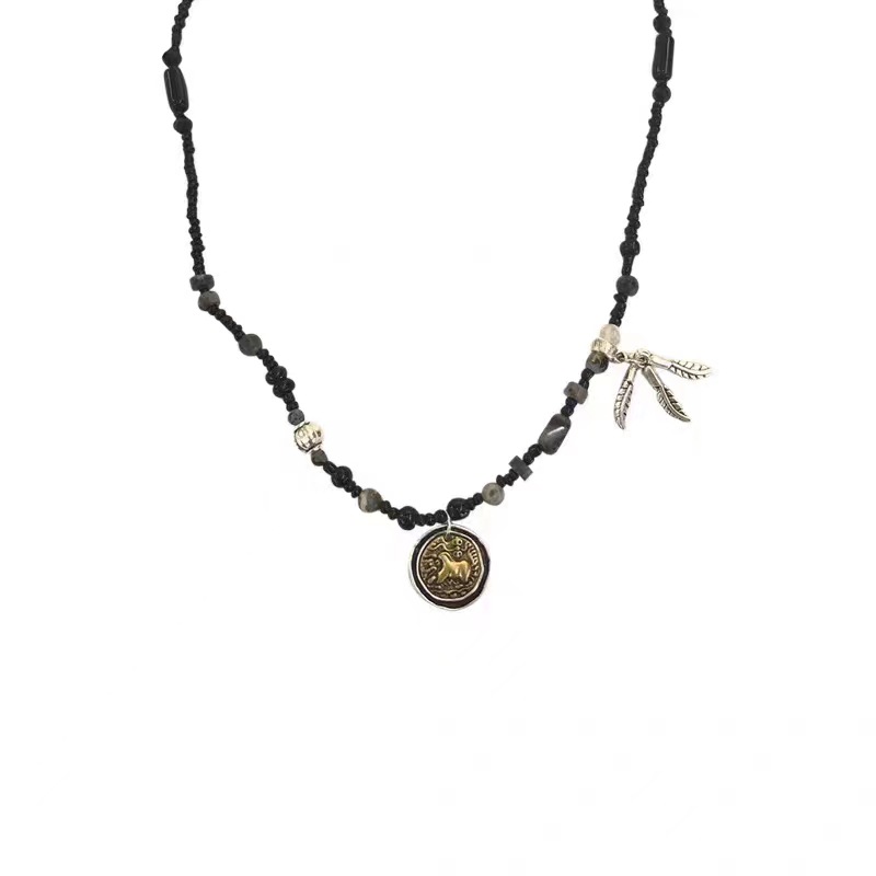 Colar cubano estilo chinês moderno em aço titânio para mulher_voghion.com