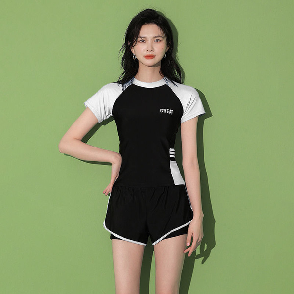 Fashionable sports swimwear for students for leisure