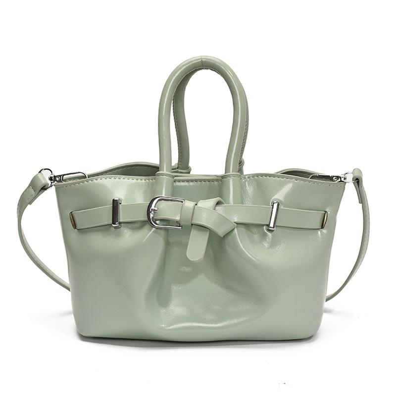 Bolsa de cubo de moda coreana 2025, nueva bolsa de hombro de moda nicho, alta sensación, bolsa de hombro de mujer.