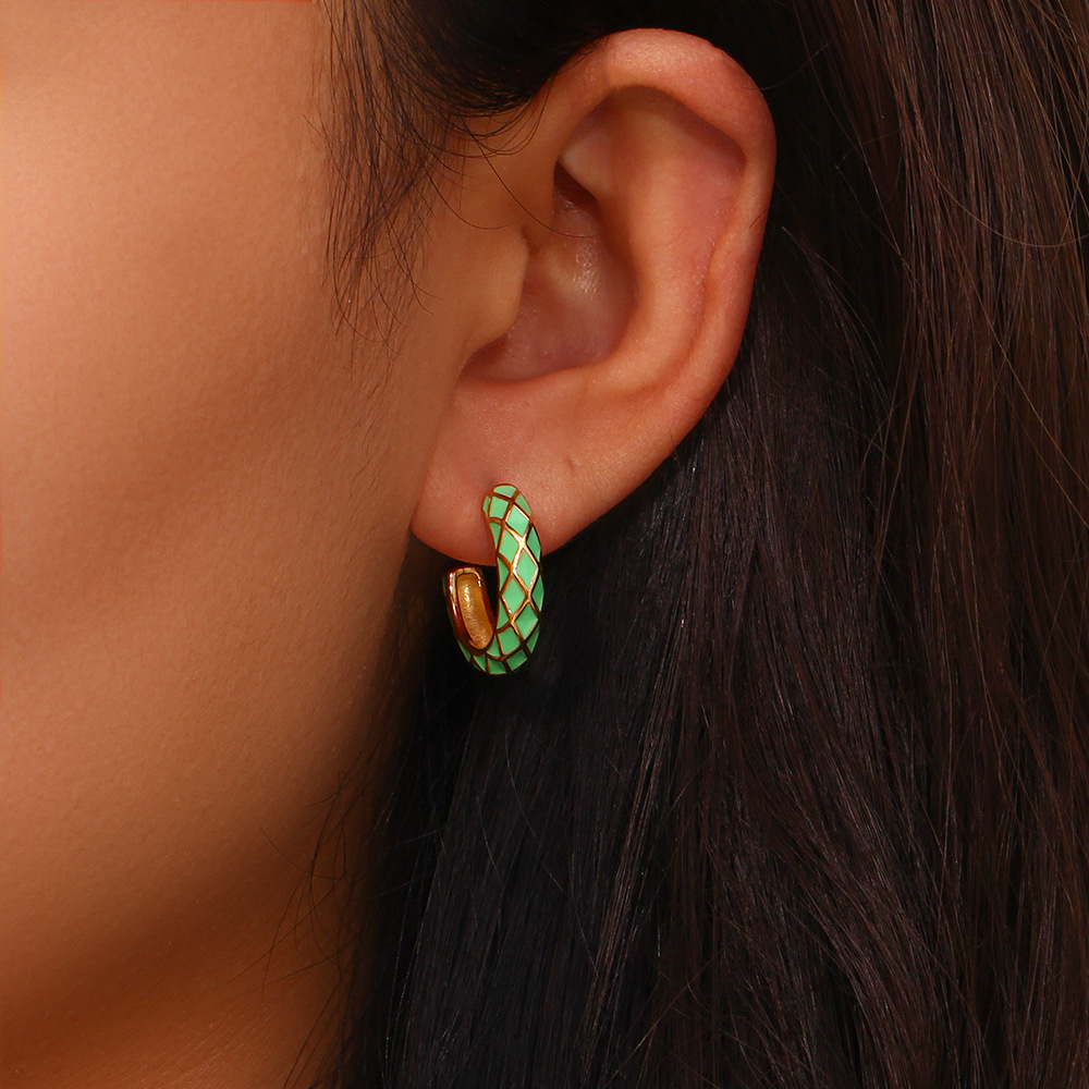 Fashion C Shape Stainless Steel Plating Hoop Earrings 1 Pair