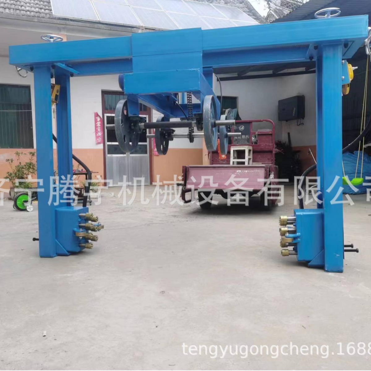 全自动行走预制空心板梁凿毛机 桥梁立面凿毛机 盖板梁凿毛机