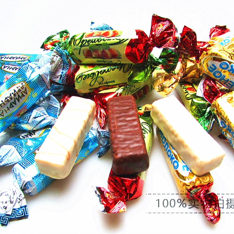 俄罗斯进口斯拉夫酸奶糖威化榛子鲜奶威化500克巧克力糖果批发零