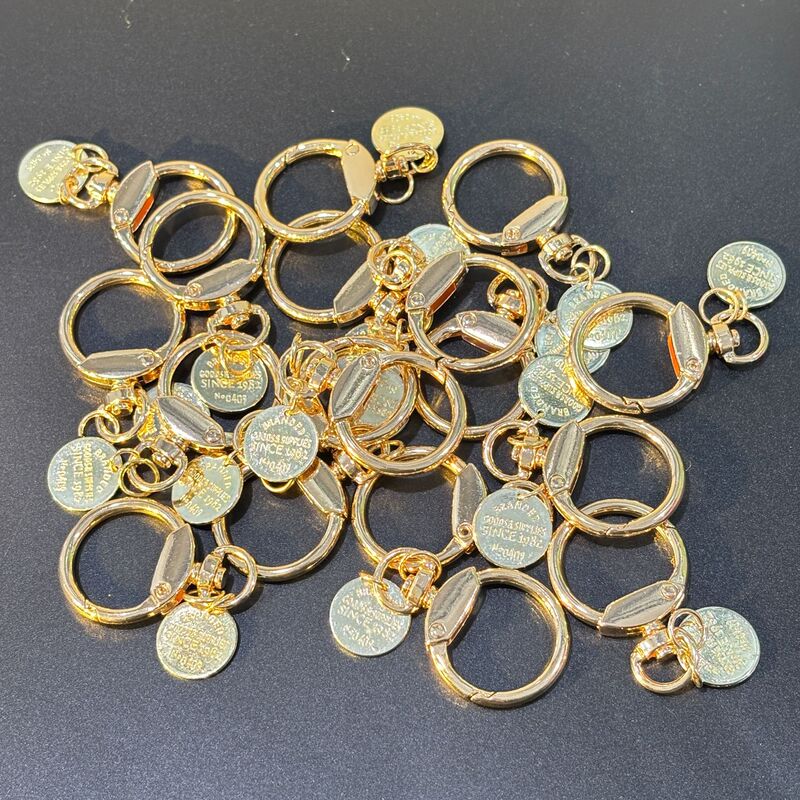 35mm Movable Light Bulb Spring Clip, Gold-Colored Nickel-Free Swimming Bag Keychain Accessory, Spring Ring Small Pendant